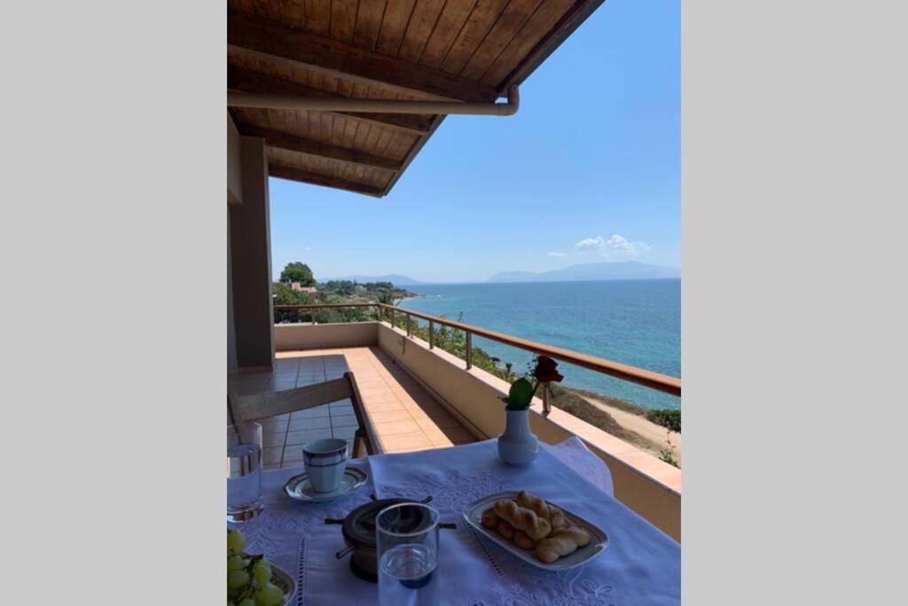 360º Suite With Endless Views To The Ionian Sea Mytikas  Extérieur photo
