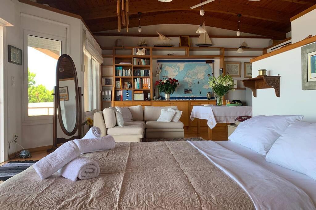 360º Suite With Endless Views To The Ionian Sea Mytikas  Extérieur photo